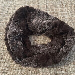 **LAST CALL** Evelyn K Faux Fur Infinity Scarf